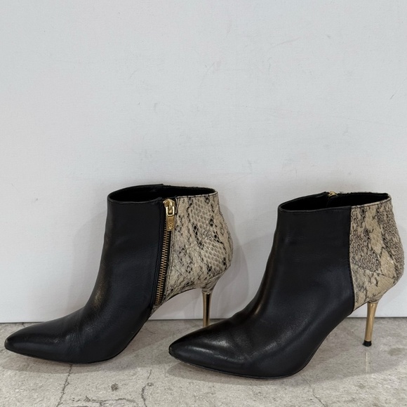 Signature Vince Camuto Black and Snakeskin with Gold Zipper Bootie. Size 8. - Picture 7 of 15